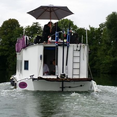 Hotel Bateau Houseboat Camille Donchery Exterior foto